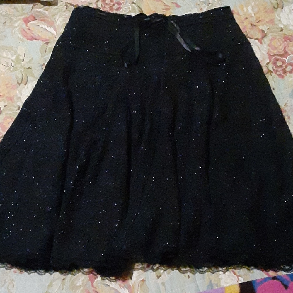 Ladies/juniors black skirt